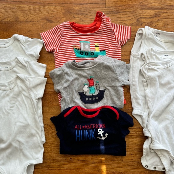 Carters Bundle 9 Month 12 Pieces - Picture 7 of 8